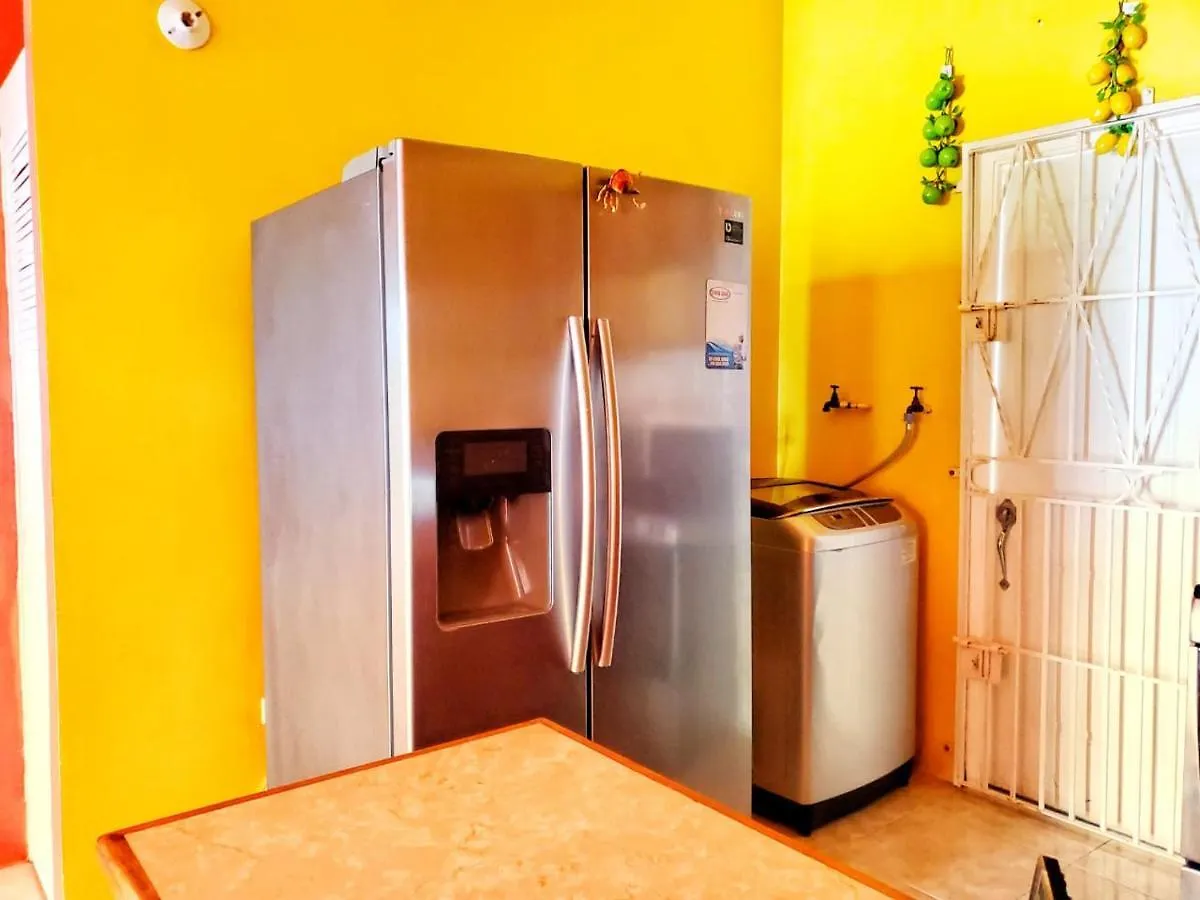 Sensational 2 Bedroom Getaway In Florence Hall Holiday home