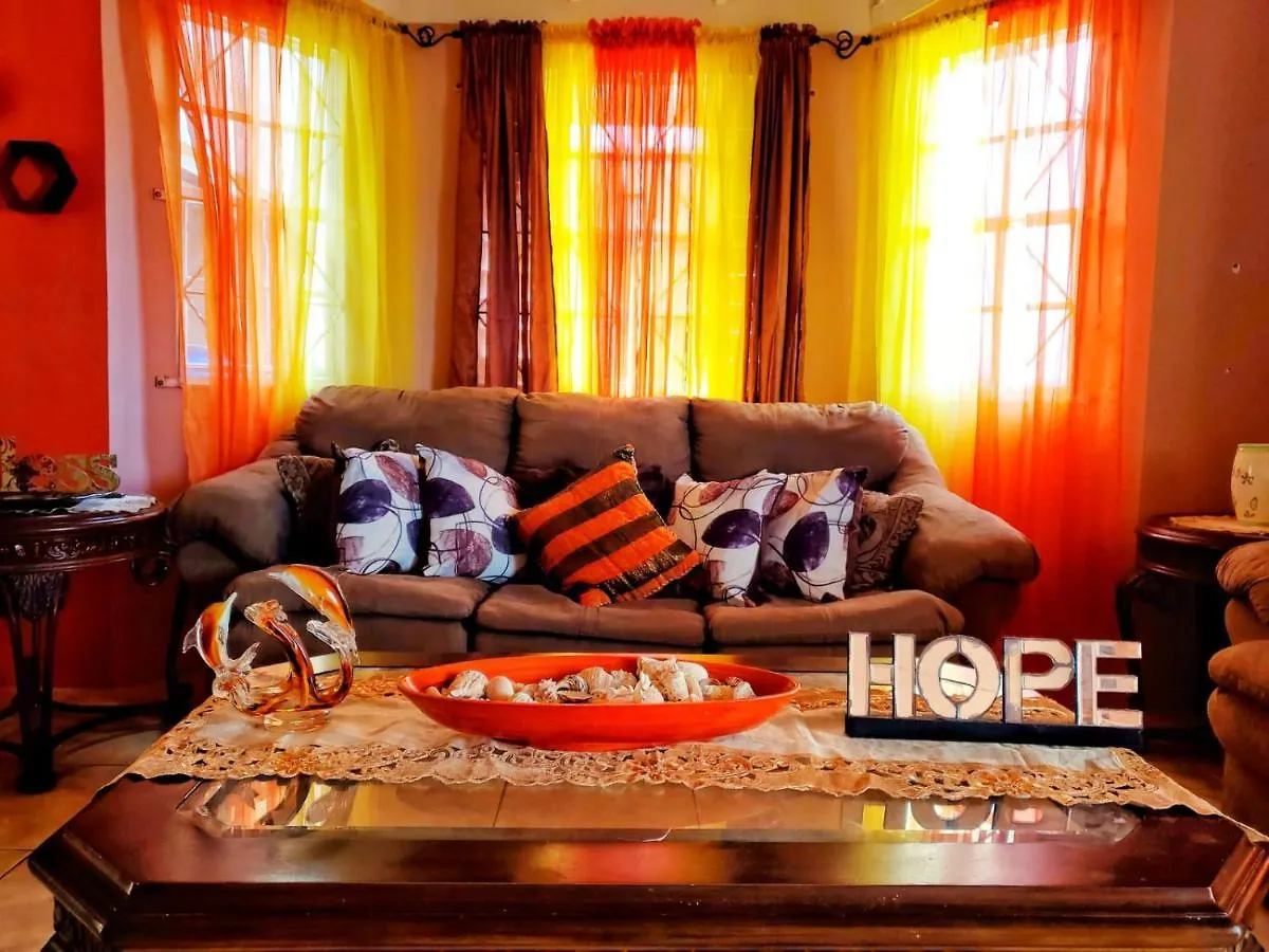Holiday home Sensational 2 Bedroom Getaway In Florence Hall Jamaica