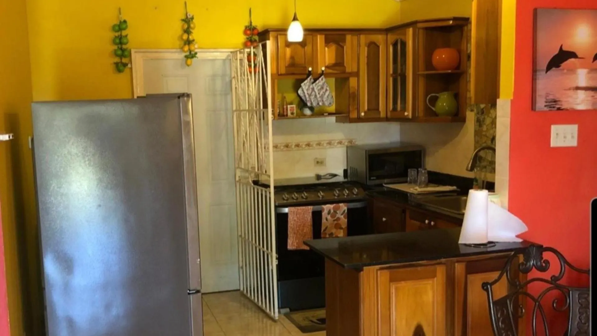 Sensational 2 Bedroom Getaway In Florence Hall Casa de Férias